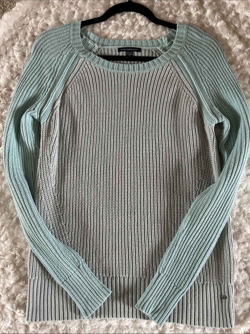 American Eagle Outfitters Mint Green & Light Gray Raglan Sweater